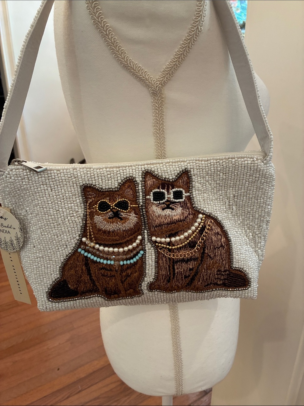 Beaded Shoulder Bag with Brown Cat Motif Studio 12
